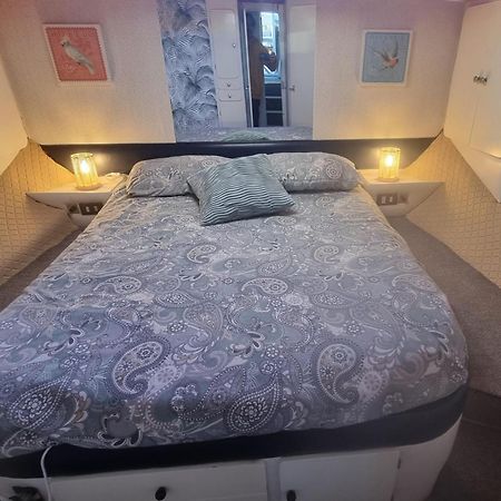 Beautiful And Comfy Boat In Barcelona With Boat Tour Option Exterior foto