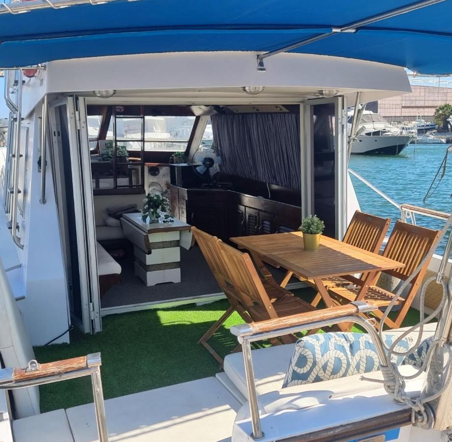 Beautiful And Comfy Boat In Barcelona With Boat Tour Option Exterior foto