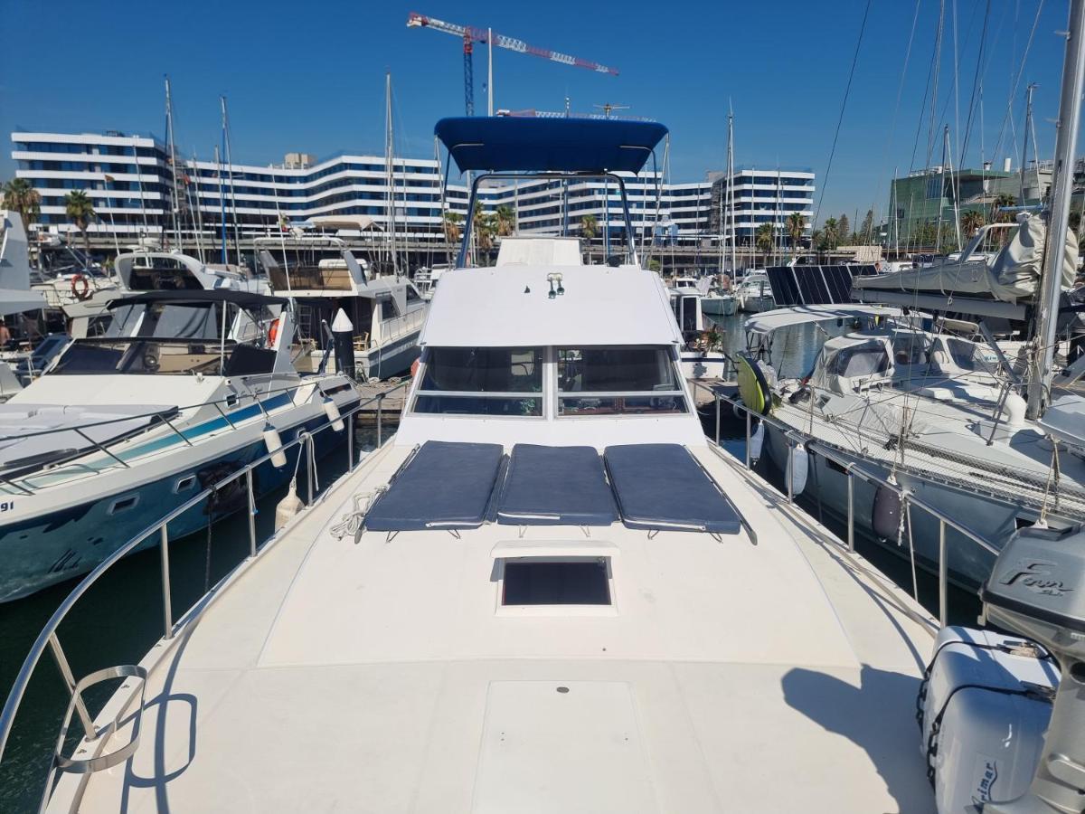 Beautiful And Comfy Boat In Barcelona With Boat Tour Option Exterior foto