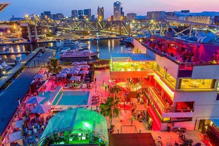 Beautiful And Comfy Boat In Barcelona With Boat Tour Option Exterior foto