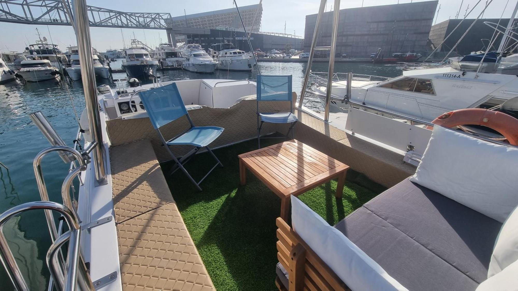 Beautiful And Comfy Boat In Barcelona With Boat Tour Option Exterior foto
